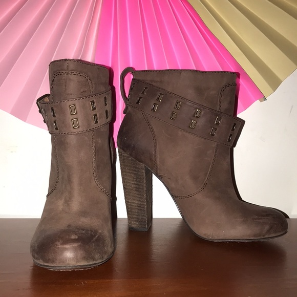 Women’s Ankle Booties 🤎 - Picture 5 of 9